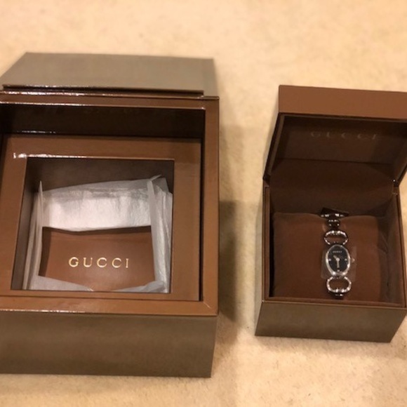 GUCCI TORNABUONI LADIES WATCH – Brand New! - Picture 4 of 8